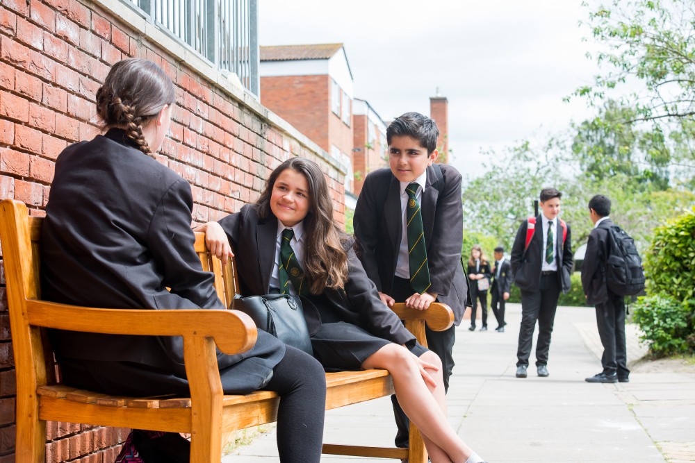 st-thomas-more-catholic-school-bedford-bedfordshire-teaching-jobs